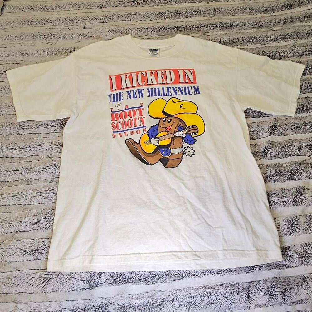 Gildan Men's White T-shirt